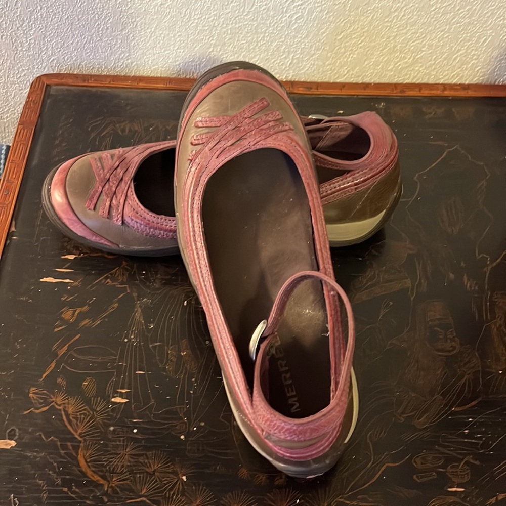 MERRELL women’s slip-on flats size 6.5 poplar brown/mauve color comfy!